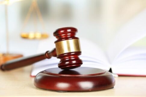離婚裁判が得意な弁護士に相談｜弁護士の探し方とは？